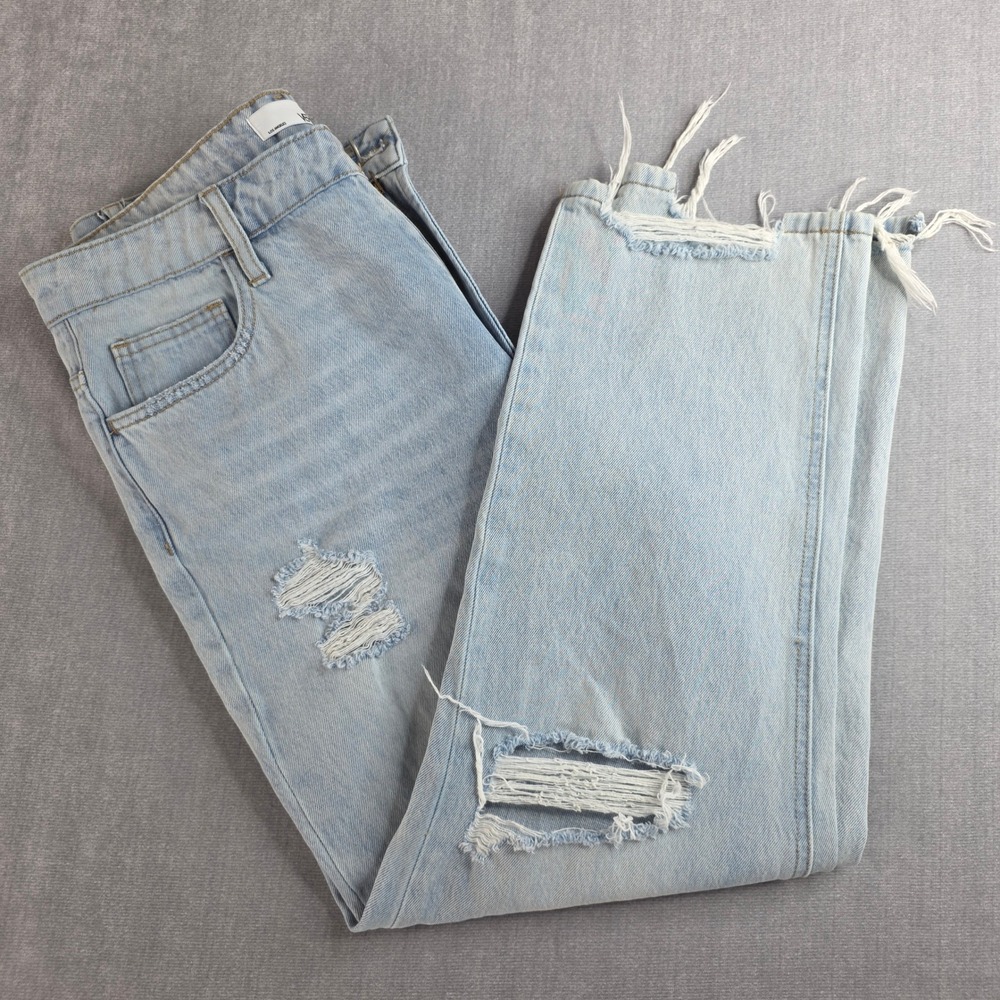 Vervet Straight Leg Jeans Womens 30 Light‎ Wash Excellent Distressed Raw Hem